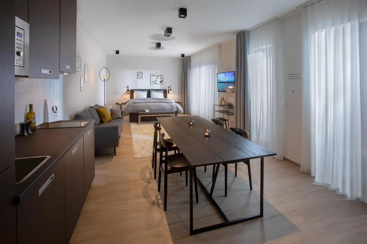 Qstay Good Living Apartments Antwerp Hotel