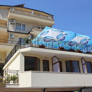 hotel-radik.sozopol-hotels.com/